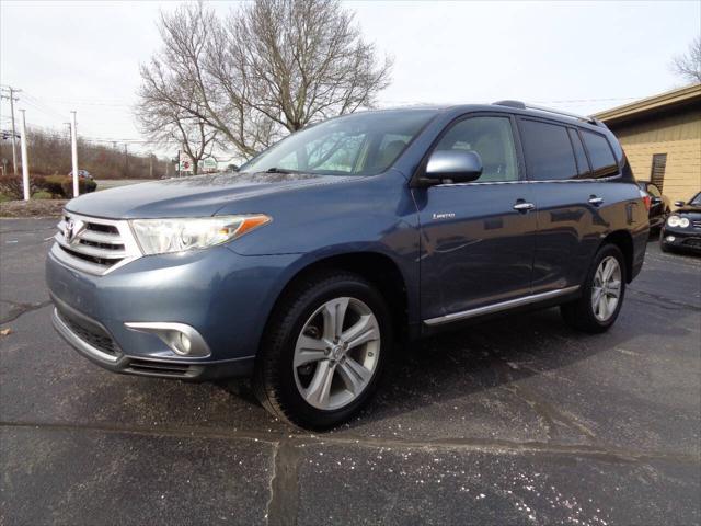 used 2012 Toyota Highlander car, priced at $9,875