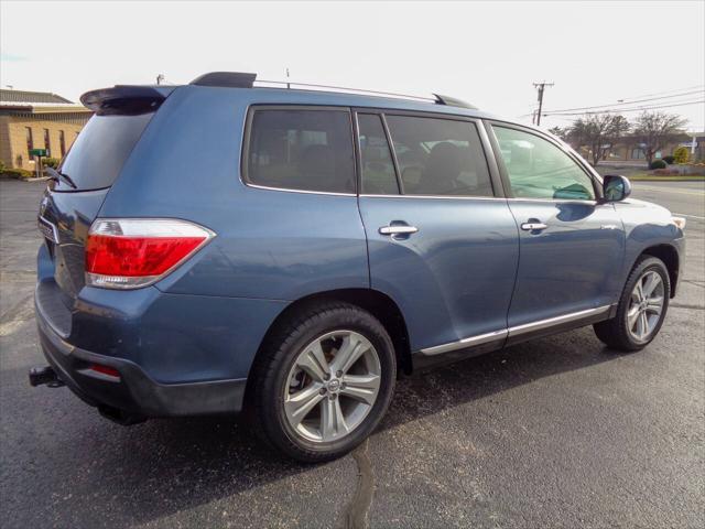 used 2012 Toyota Highlander car, priced at $9,875