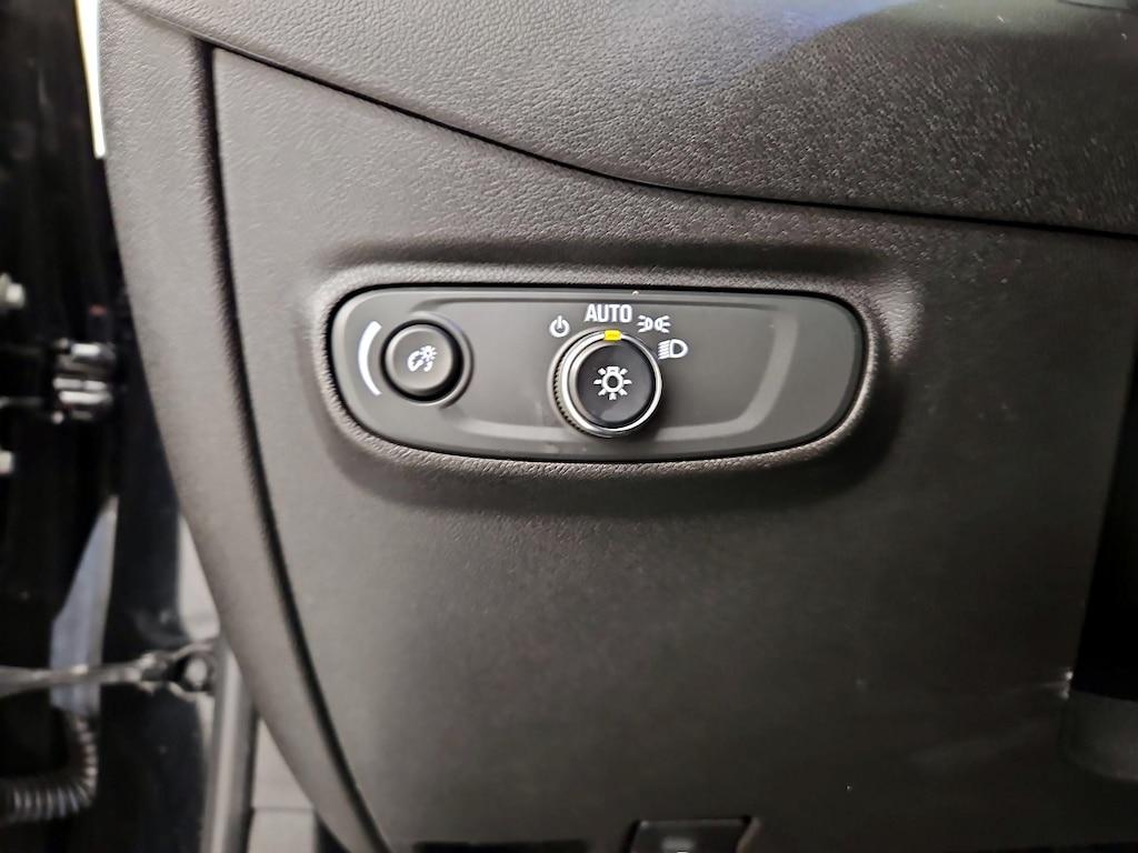 used 2022 Chevrolet Equinox car, priced at $19,998