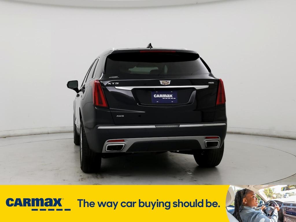 used 2021 Cadillac XT5 car, priced at $30,998