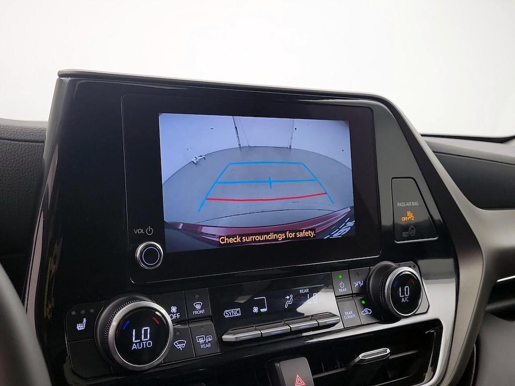 used 2023 Toyota Highlander car, priced at $35,998