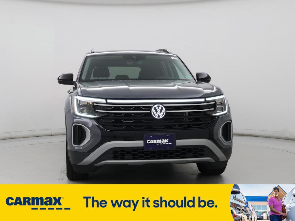 used 2024 Volkswagen Atlas car, priced at $41,998
