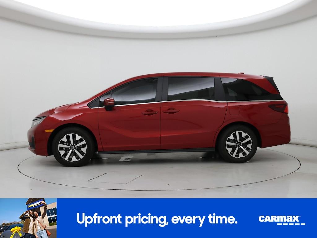 used 2025 Honda Odyssey car, priced at $41,998