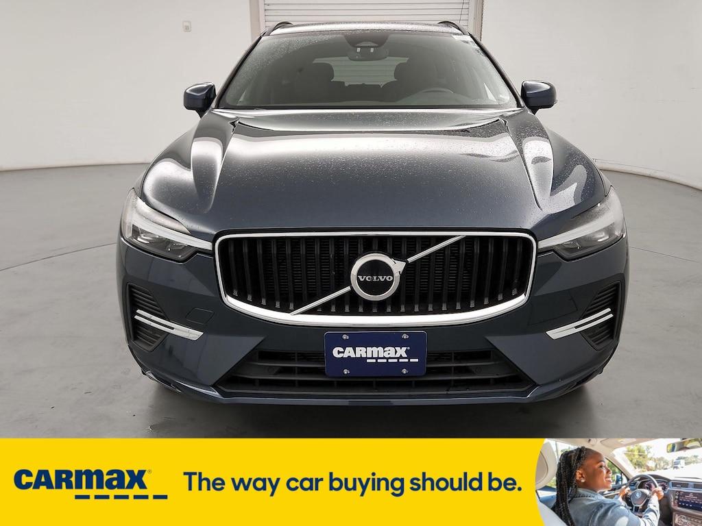 used 2022 Volvo XC60 car, priced at $28,998