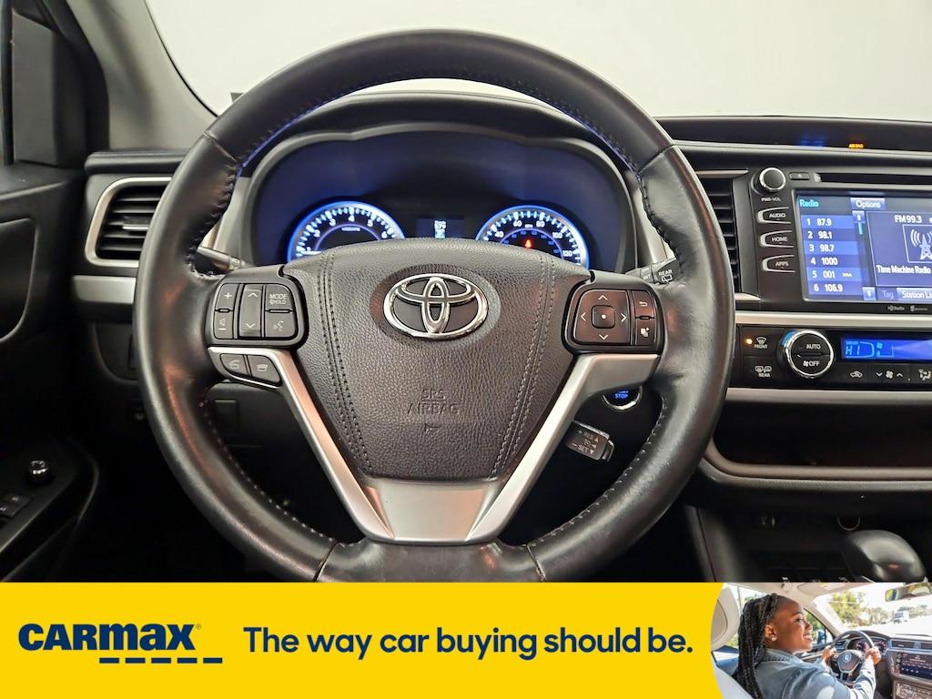 used 2015 Toyota Highlander car, priced at $19,998