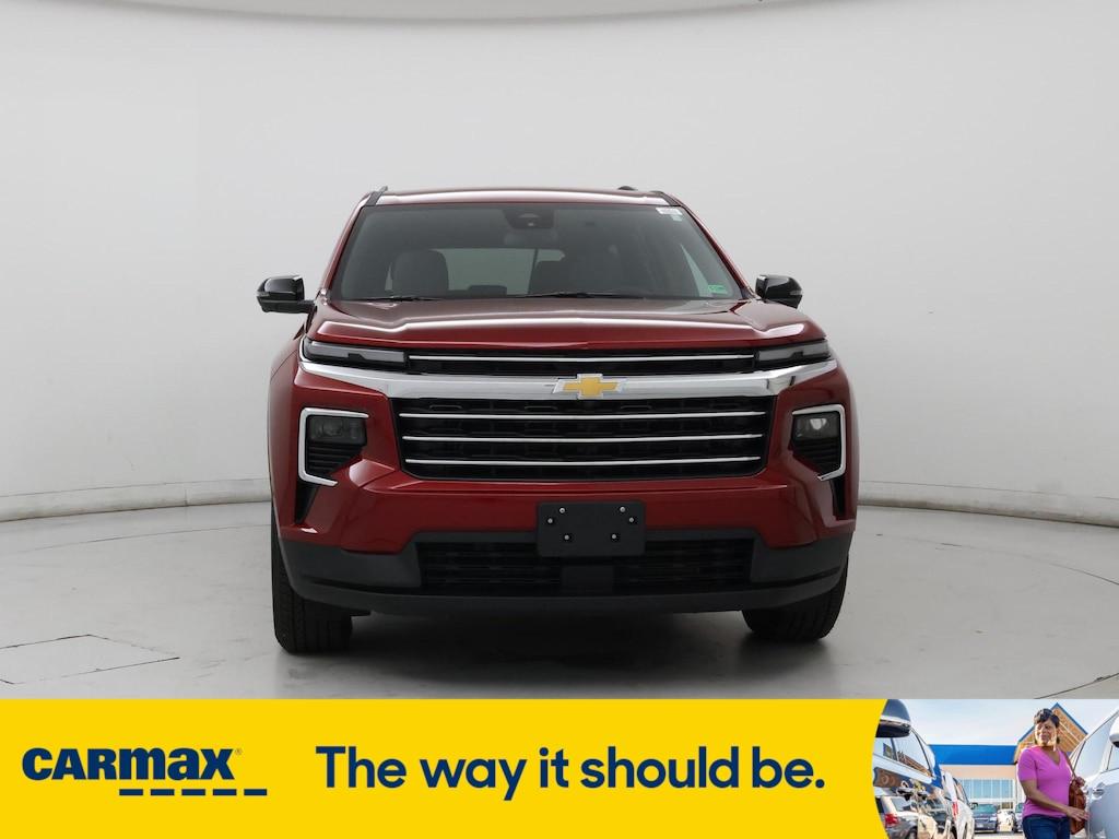 used 2024 Chevrolet Traverse car, priced at $41,998