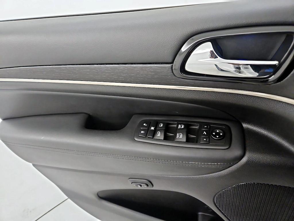 used 2019 Jeep Grand Cherokee car, priced at $22,998