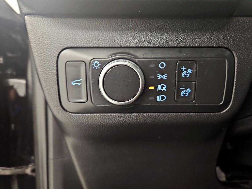 used 2022 Ford Escape car, priced at $19,998