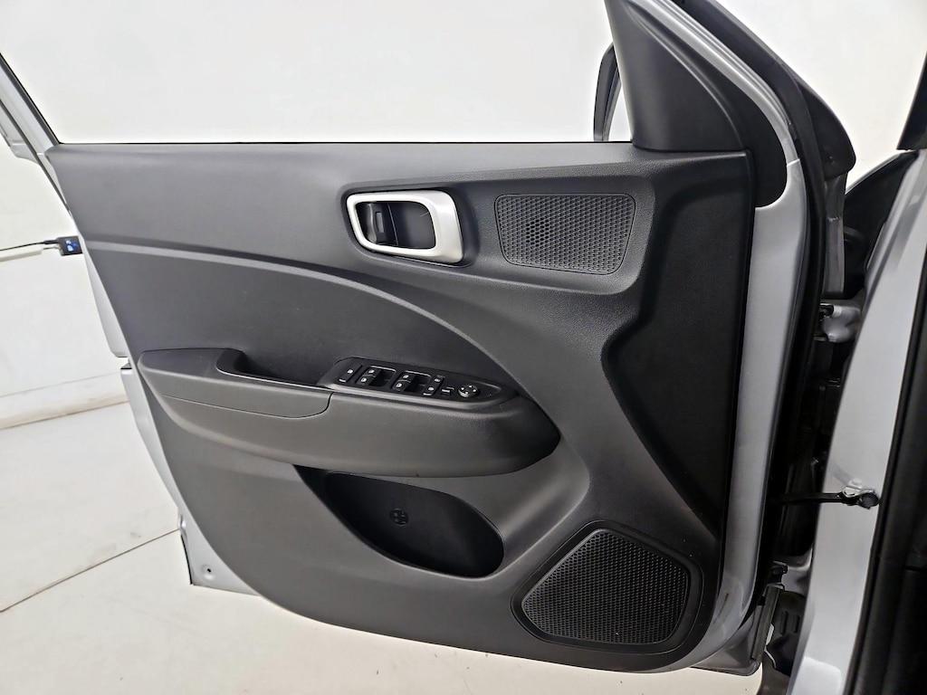 used 2022 Hyundai Venue car, priced at $19,998