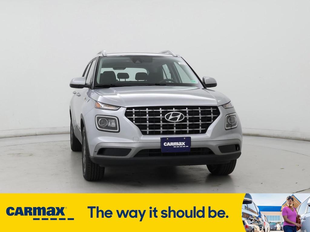 used 2022 Hyundai Venue car, priced at $19,998