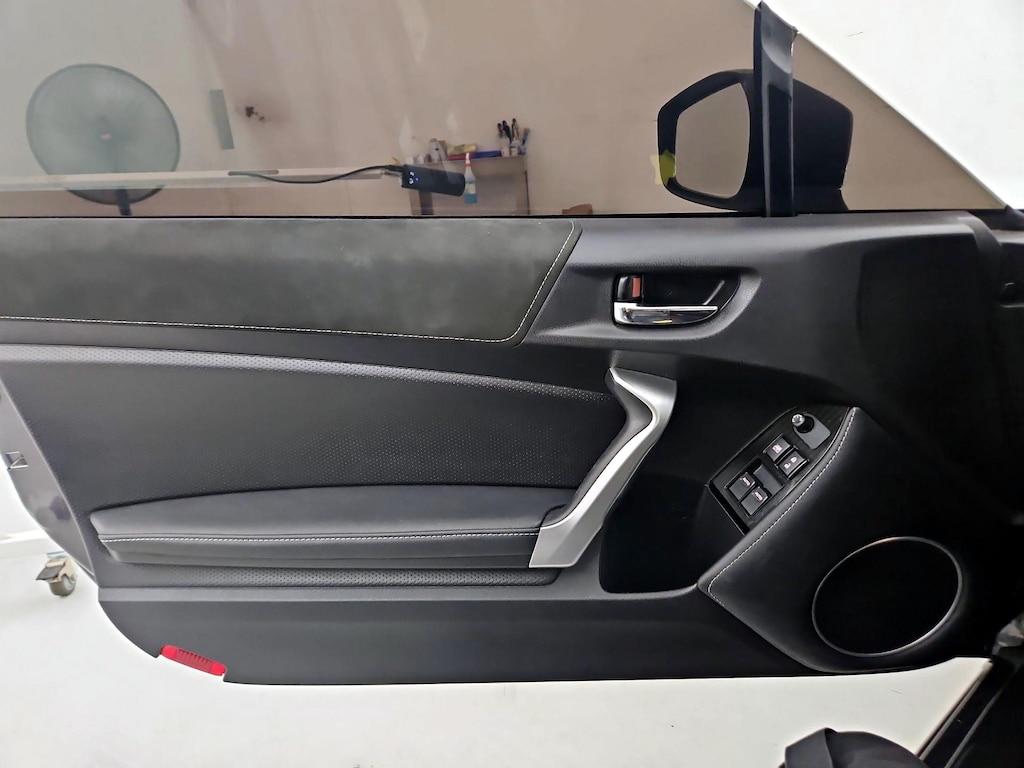 used 2020 Toyota 86 car, priced at $27,998