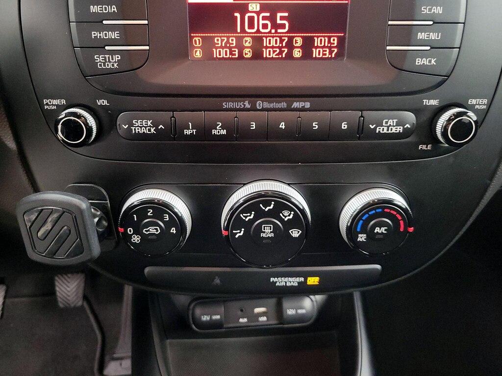 used 2015 Kia Soul car, priced at $9,998