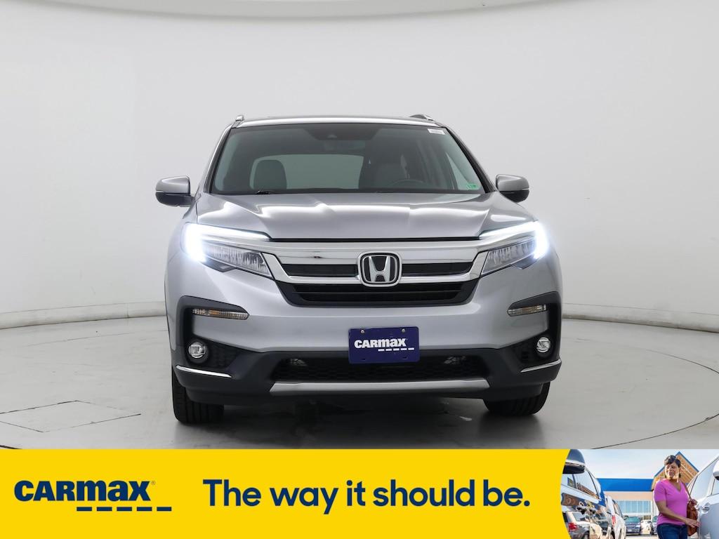used 2021 Honda Pilot car, priced at $35,998