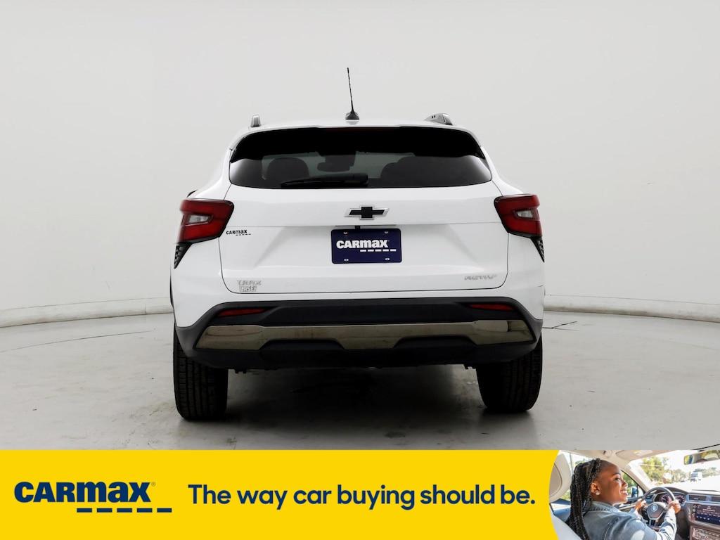 used 2024 Chevrolet Trax car, priced at $24,998