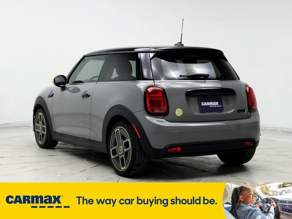 used 2022 MINI SE Hardtop car, priced at $24,998