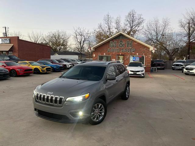 used 2019 Jeep Cherokee car, priced at $17,999