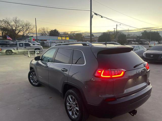 used 2019 Jeep Cherokee car, priced at $17,999