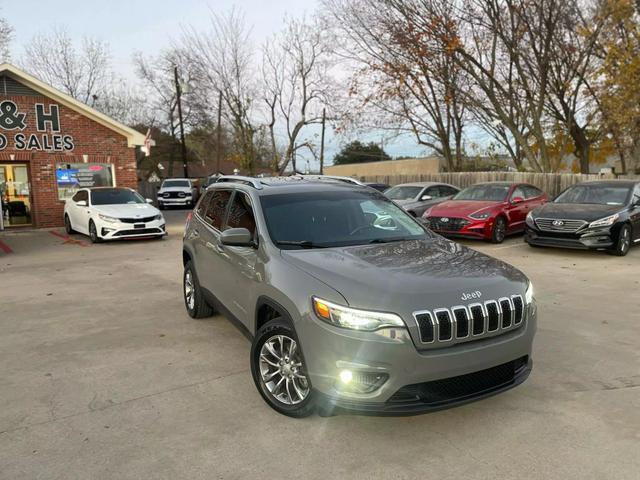 used 2019 Jeep Cherokee car, priced at $17,999