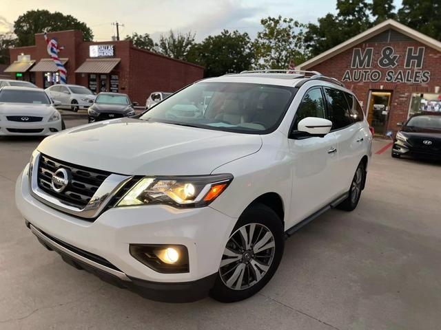 used 2017 Nissan Pathfinder car, priced at $14,999