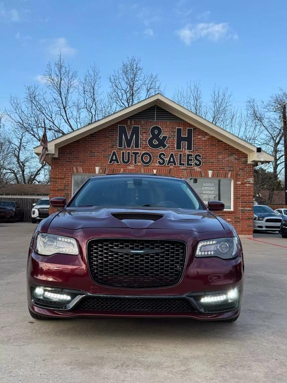 used 2020 Chrysler 300 car, priced at $19,999