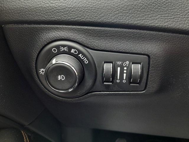used 2019 Jeep Compass car, priced at $18,352