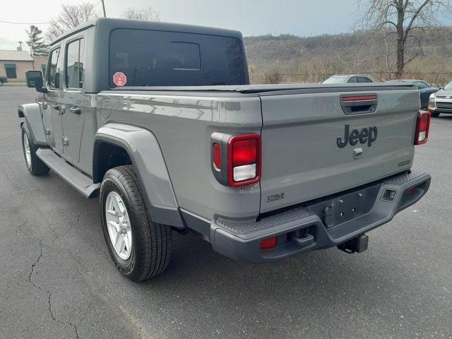 used 2021 Jeep Gladiator car, priced at $30,395