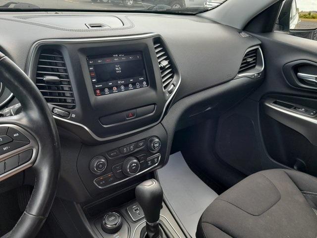 used 2020 Jeep Cherokee car, priced at $16,993