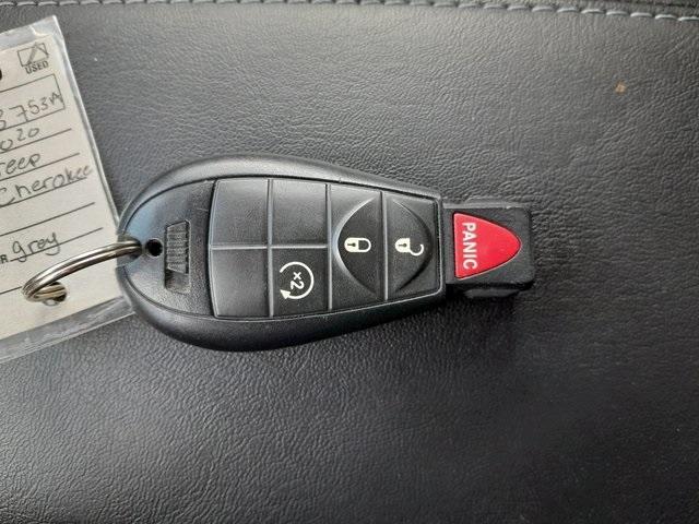 used 2020 Jeep Cherokee car, priced at $16,993