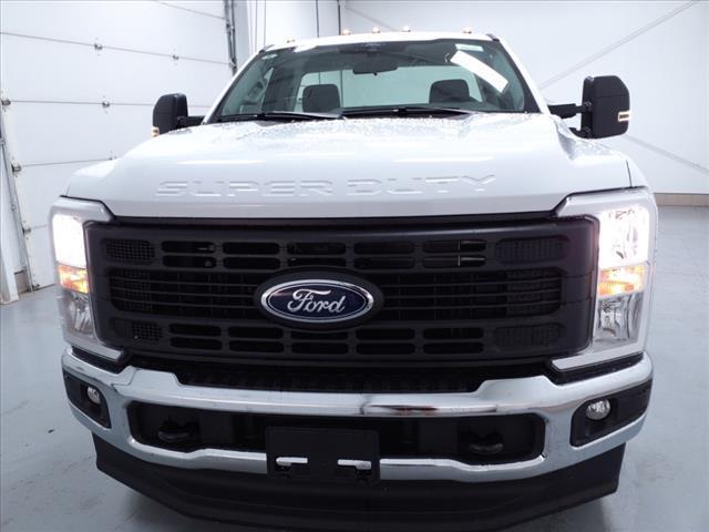 new 2024 Ford F-250 car, priced at $62,159