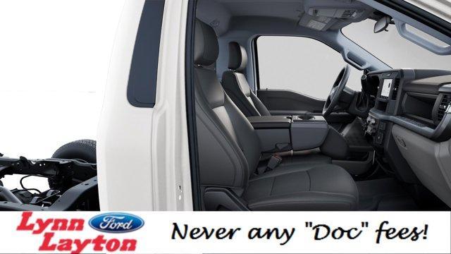 new 2025 Ford F-250 car, priced at $46,690