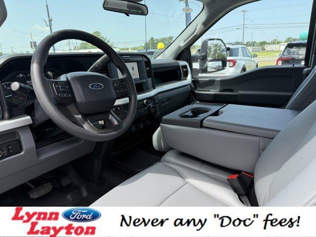 new 2025 Ford F-250 car, priced at $58,386