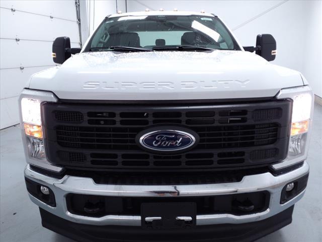 new 2024 Ford F-250 car, priced at $65,056