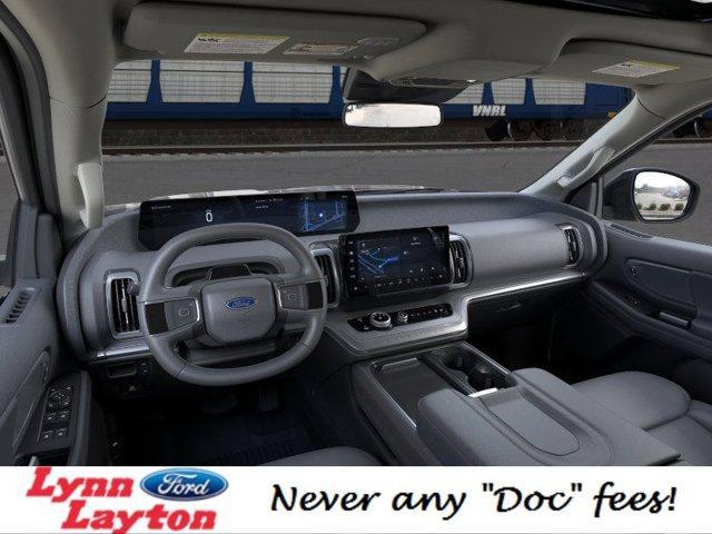 new 2025 Ford Expedition car, priced at $69,545