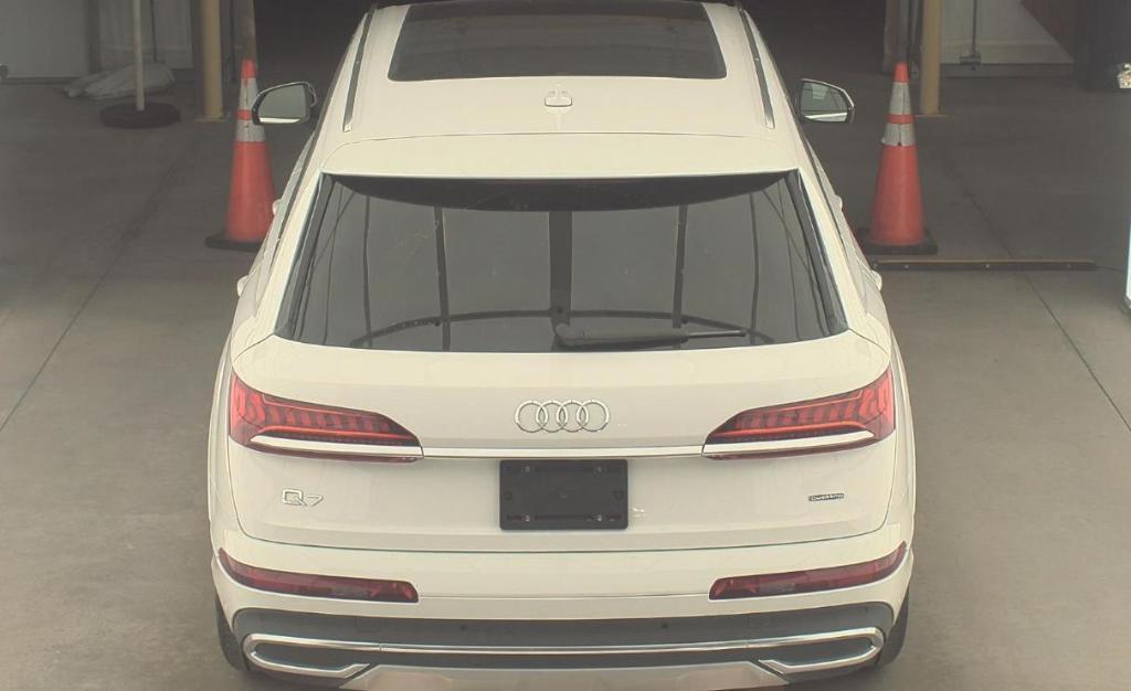 used 2023 Audi Q7 car, priced at $40,000