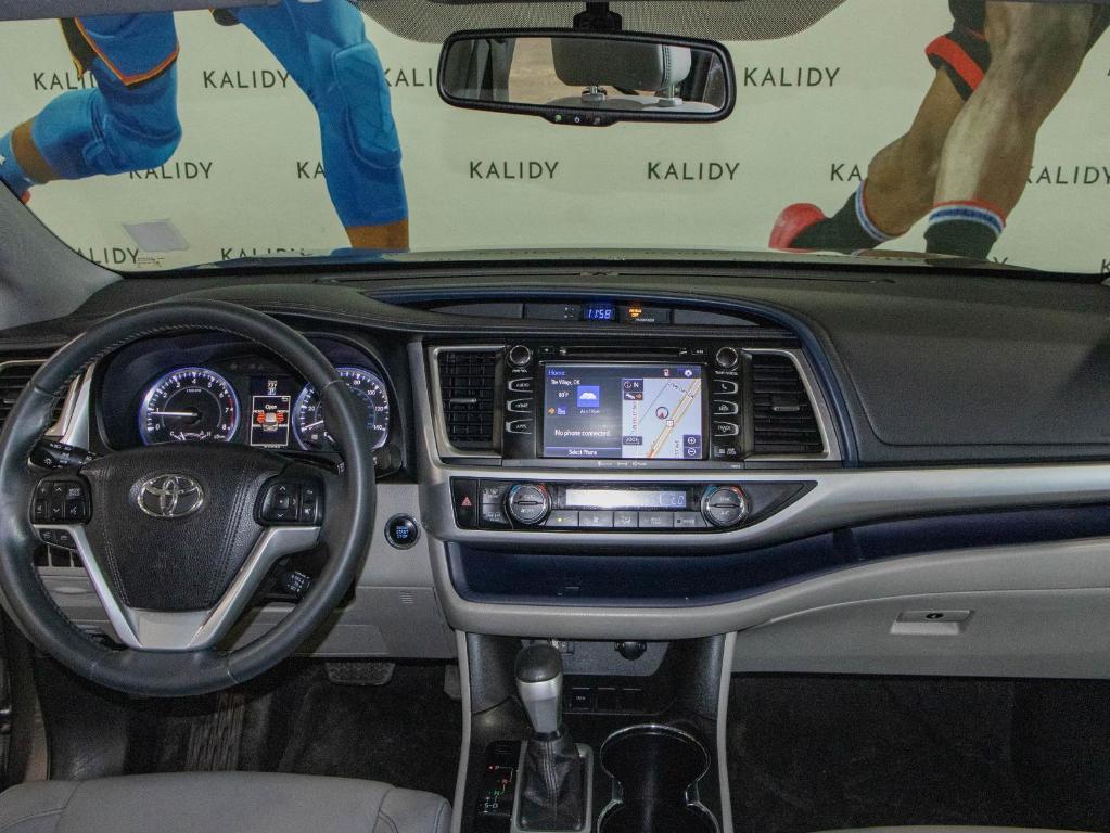 used 2016 Toyota Highlander car, priced at $20,500