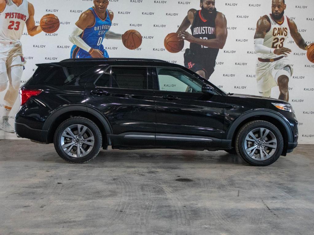used 2022 Ford Explorer car, priced at $32,000