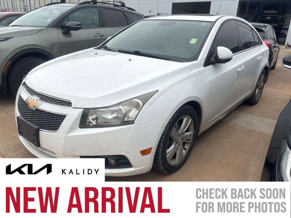 used 2014 Chevrolet Cruze car, priced at $9,000