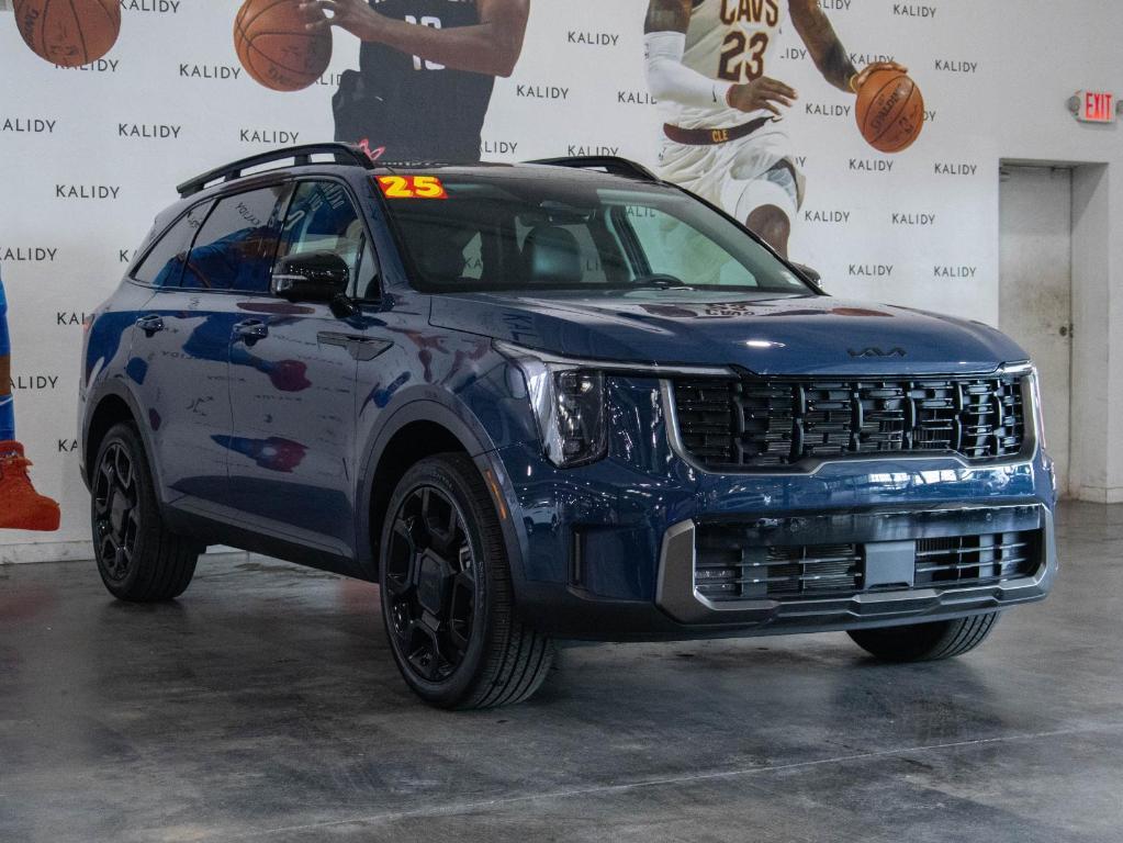 new 2025 Kia Sorento car, priced at $38,686