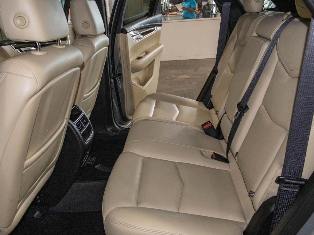 used 2018 Cadillac XT5 car, priced at $15,000