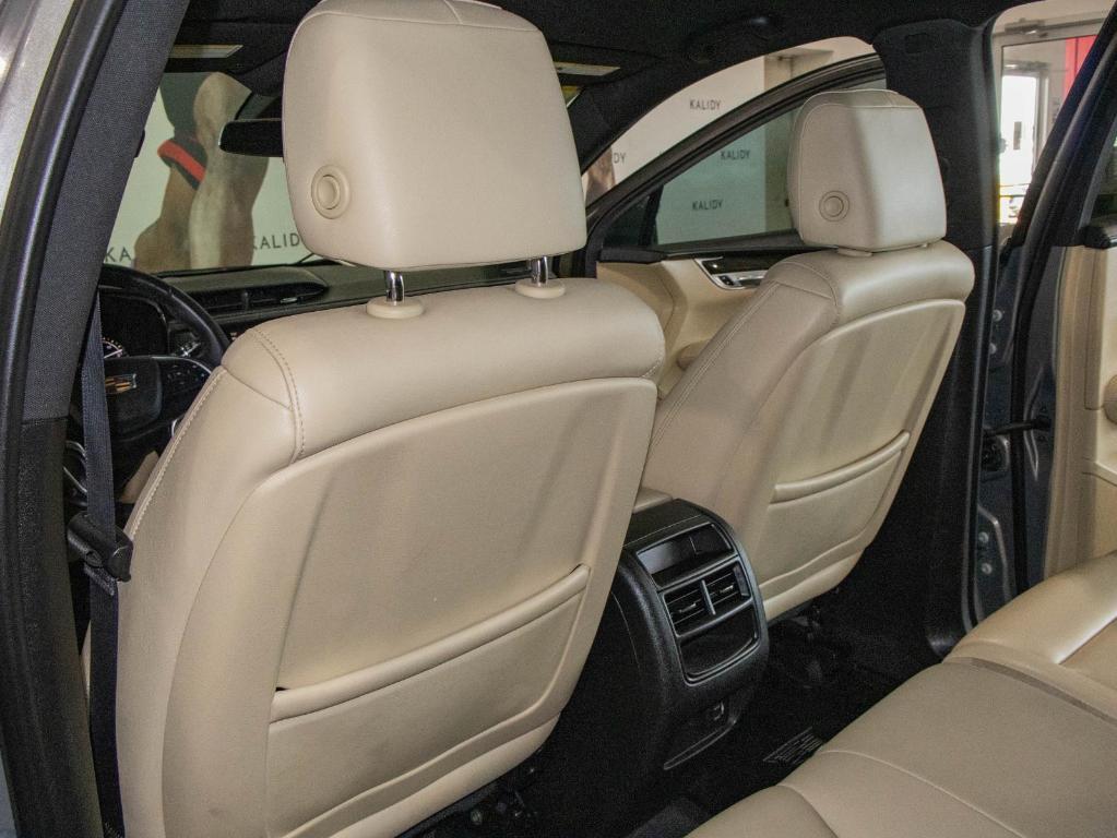 used 2018 Cadillac XT5 car, priced at $15,000