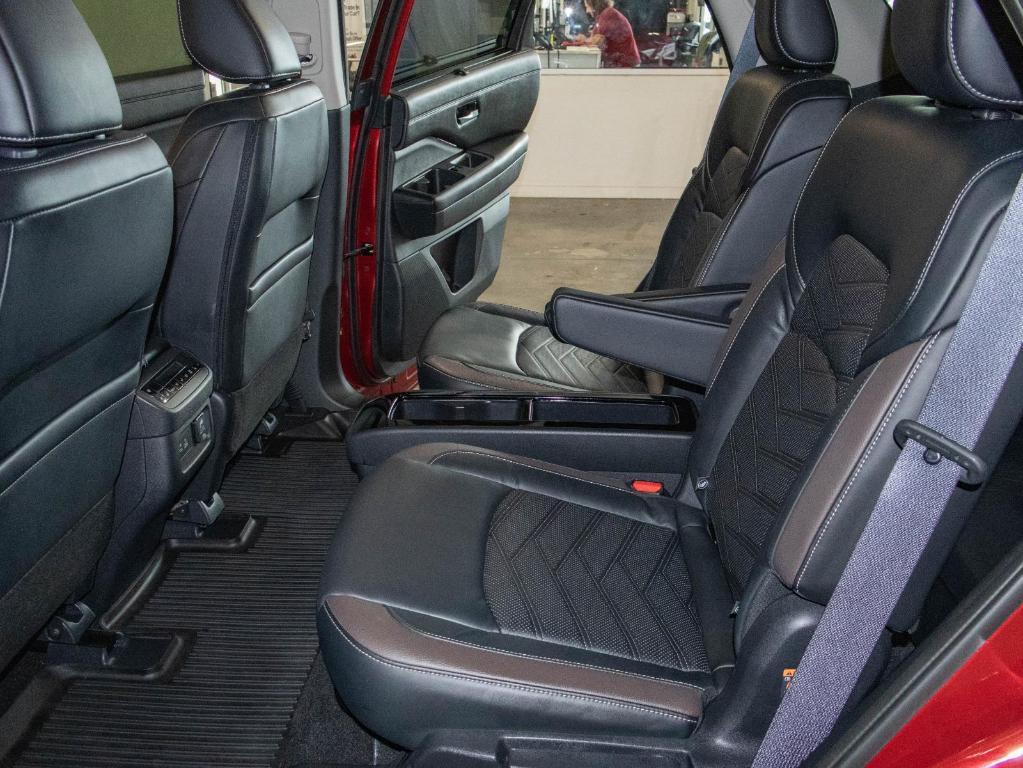 used 2023 Nissan Pathfinder car, priced at $40,000