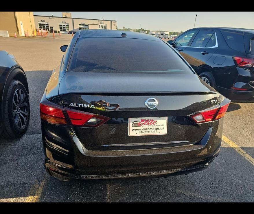 used 2021 Nissan Altima car, priced at $20,000
