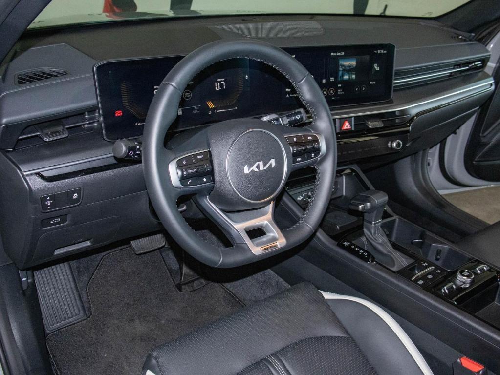 used 2025 Kia K5 car, priced at $28,000