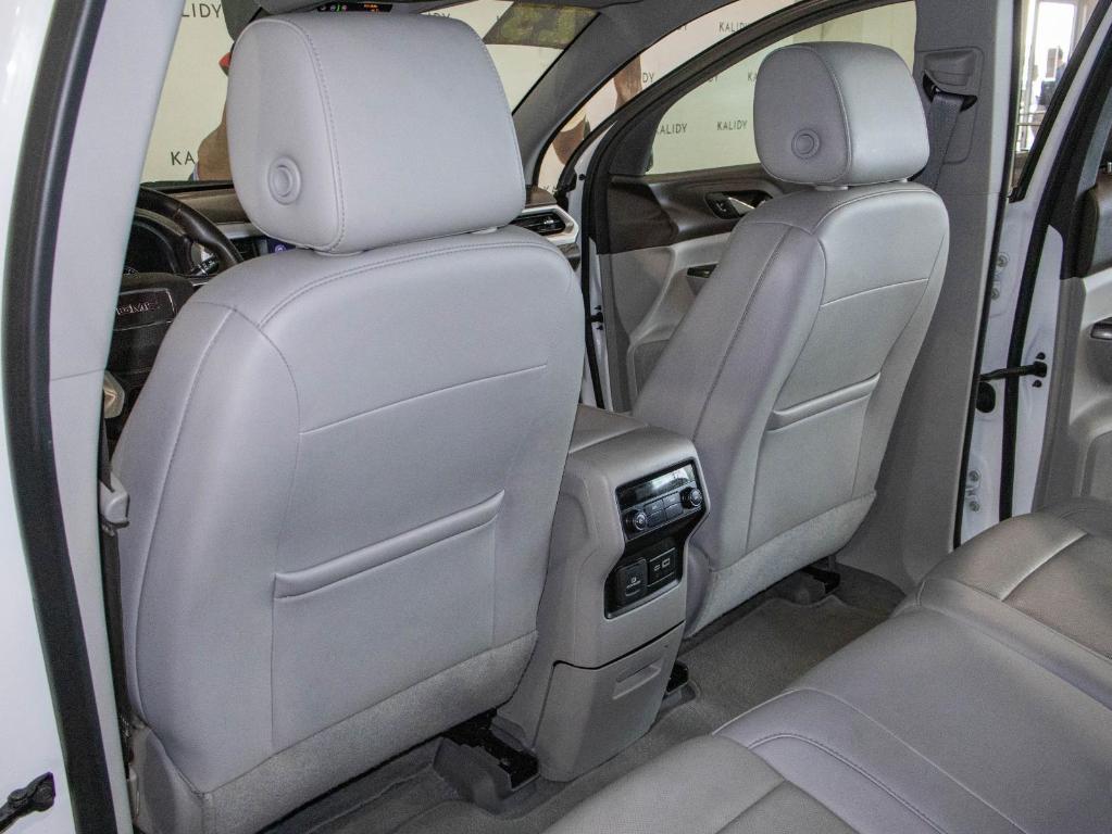 used 2023 GMC Acadia car, priced at $27,250