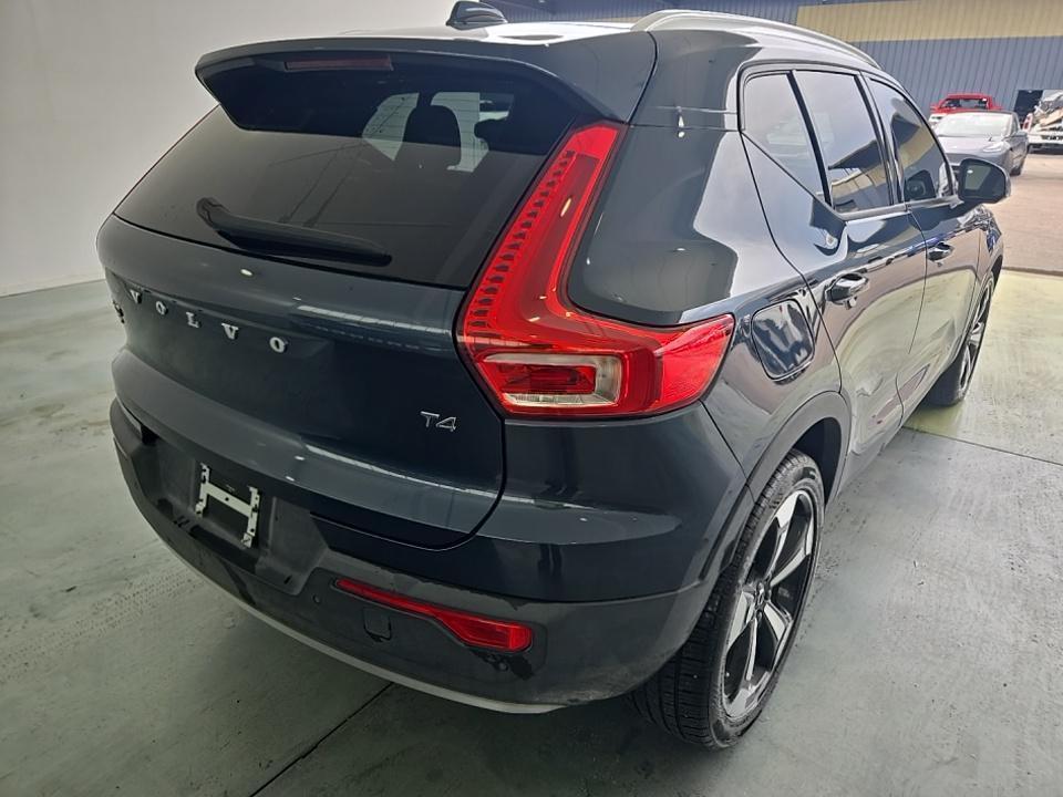 used 2021 Volvo XC40 car, priced at $22,500