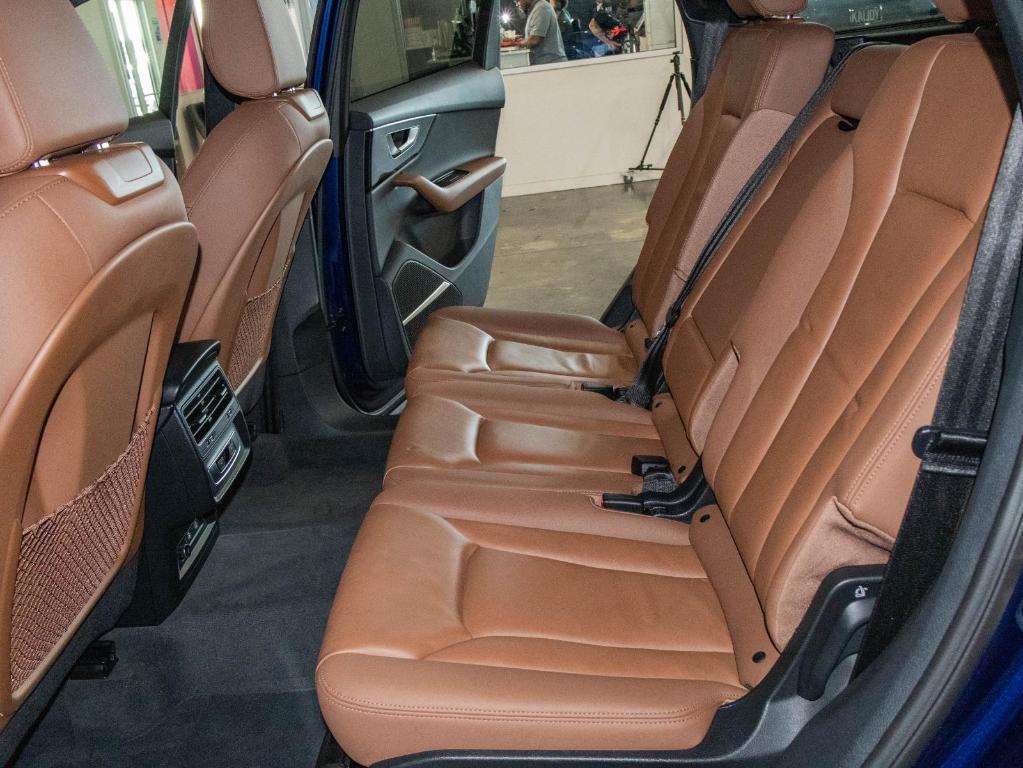 used 2022 Audi Q7 car, priced at $41,750