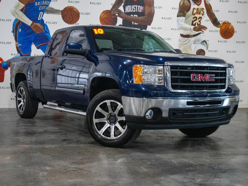 used 2010 GMC Sierra 1500 car, priced at $11,000