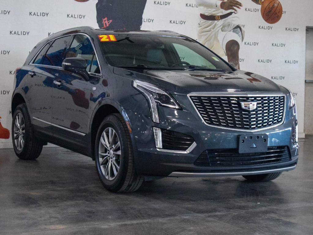 used 2021 Cadillac XT5 car, priced at $28,250