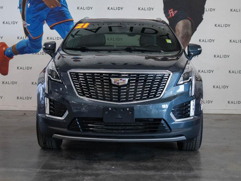 used 2021 Cadillac XT5 car, priced at $28,250