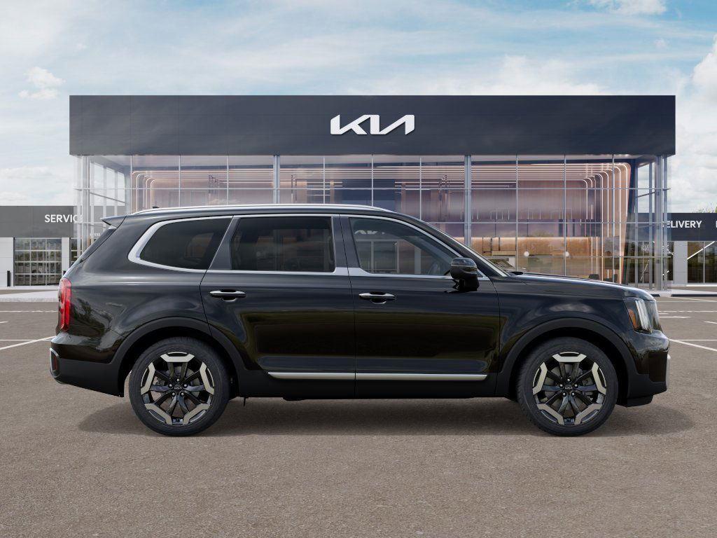 new 2025 Kia Telluride car, priced at $40,033